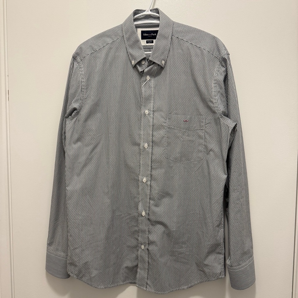 Eden Park Navy and White Striped Men's Shirt